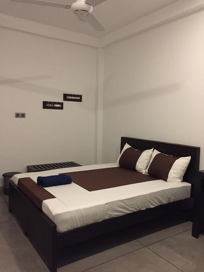 Us Motel Colombo Homagama Ngoại thất bức ảnh