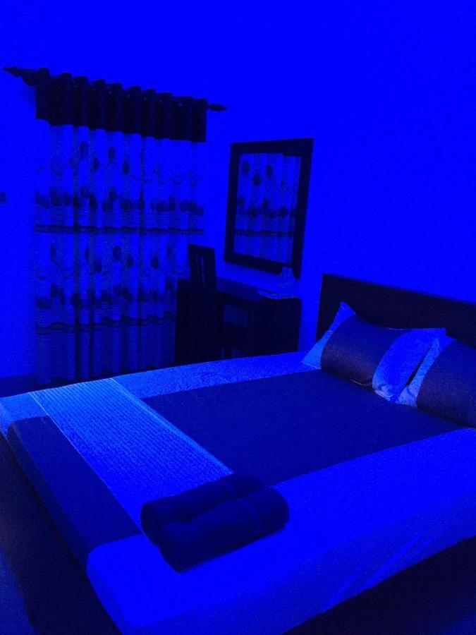 Us Motel Colombo Homagama Ngoại thất bức ảnh