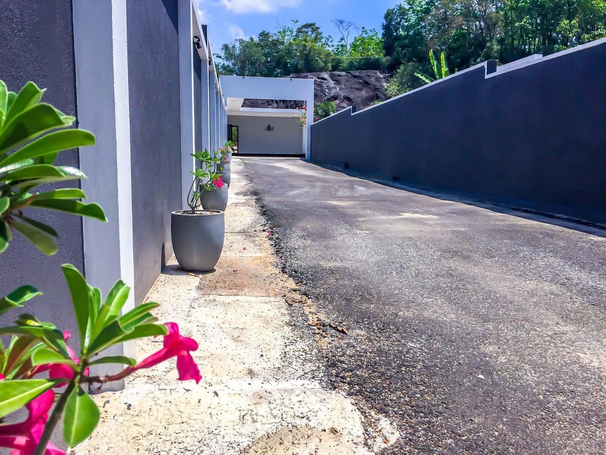 Us Motel Colombo Homagama Ngoại thất bức ảnh